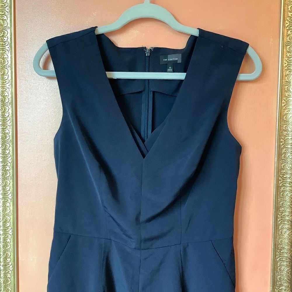 The Limited Navy Jumpsuit ⚓️🛥️🍸❤️ - Picture 2 of 8